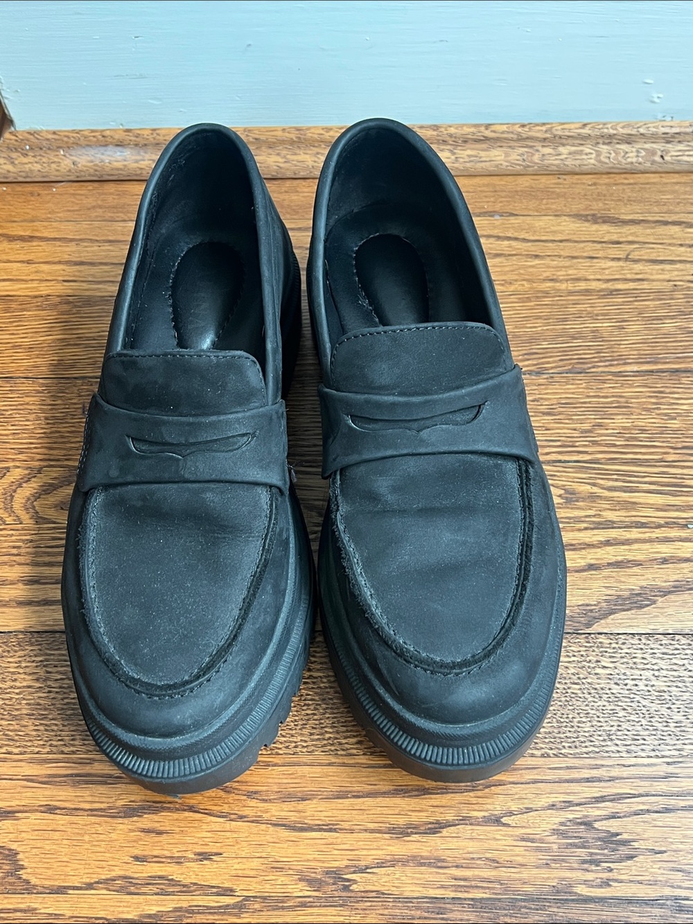 Patina Women’s Black Suede Lug-Sole Loafers - Picture 3 of 7